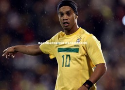 c7娱乐|泰山队凤凰山折戟困境延续 四主力伤停致败引深思